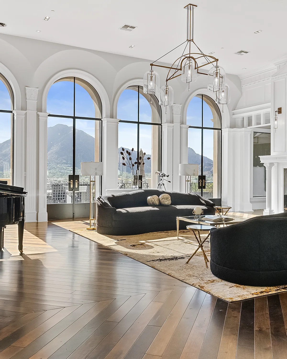 Bespoke residential interior commissioned through direct sourcing